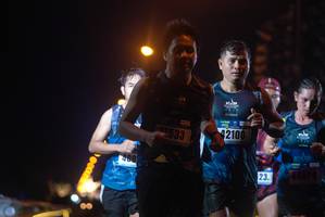 BIB: 4533, 12100, 409
                            <button type="button" onclick="openModal(18284469)" class="btn btn-primary btn-sm float-right btn-popup" data-toggle="modal" data-target=".modal-high-quality">
                        <i class="fas fa-shopping-cart"></i> Add to Cart
                    </button>
                                            <button type="button" onclick="isThisMe(18284469, true)" class="btn btn-success btn-sm float-right btn-popup btn-isme hidden" data-toggle="tooltip" data-placement="bottom" title="นี่คือรูปของคุณใช่ไหม คลิกที่นี่เพื่อเอาเข้าอัลบั้ม">
                        <i class="fas fa-plus"></i> Add to album
                    </button>
                    <button type="button" onclick="isThisMe(18284469, false)" class="btn btn-warning btn-sm float-right btn-popup btn-isnotme hidden">
                        <i class="fas fa-ban"></i> Remove from album
                    </button>